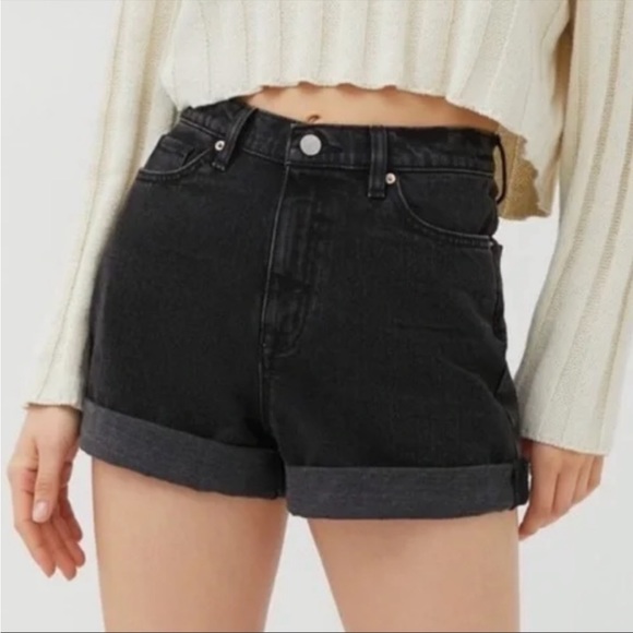 BDG Pants - BDG Mom High Rise Mom Jean Shorts